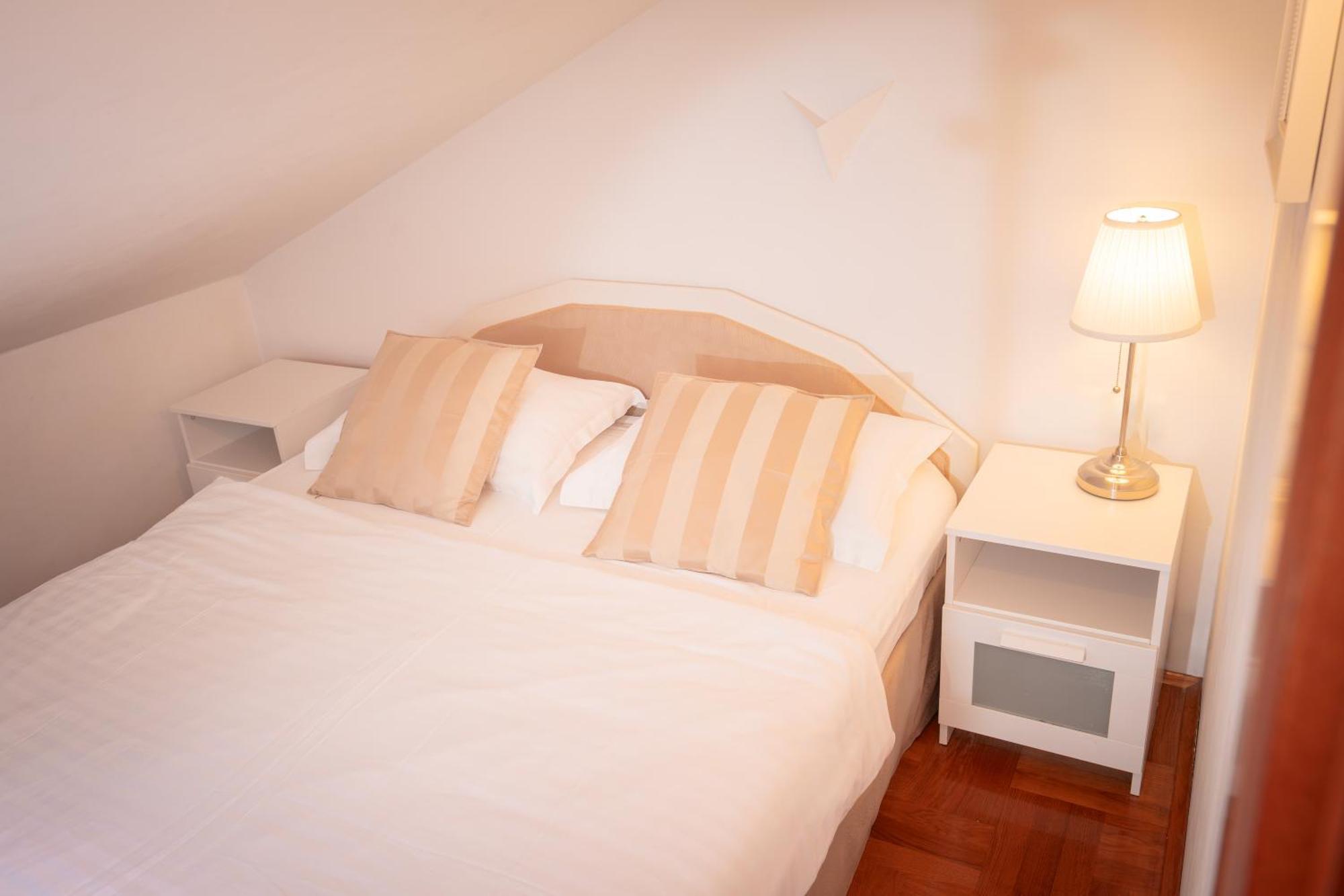 Kalina Deluxe Apartments Jelsa (Hvar) Exterior foto