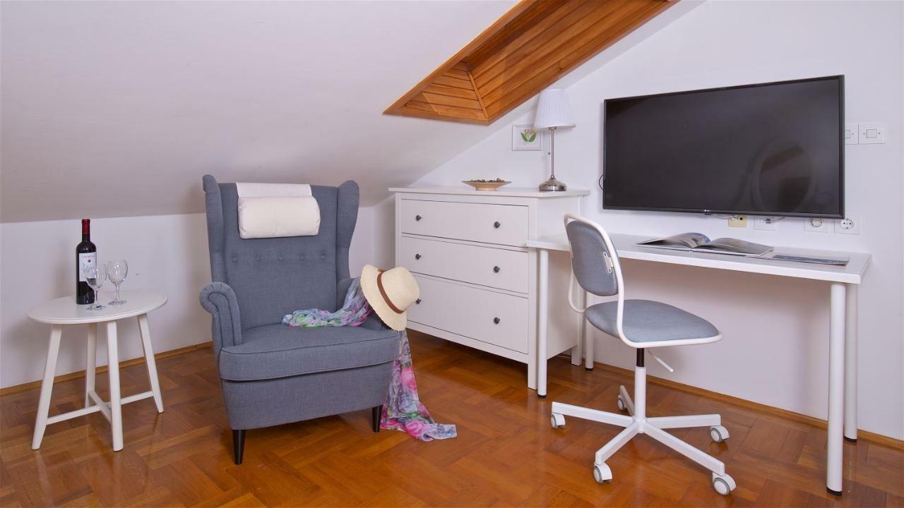 Kalina Deluxe Apartments Jelsa (Hvar) Exterior foto