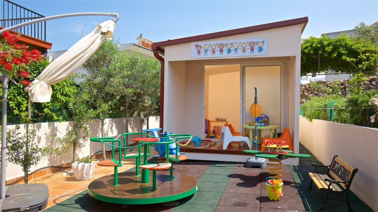 Kalina Deluxe Apartments Jelsa (Hvar) Exterior foto
